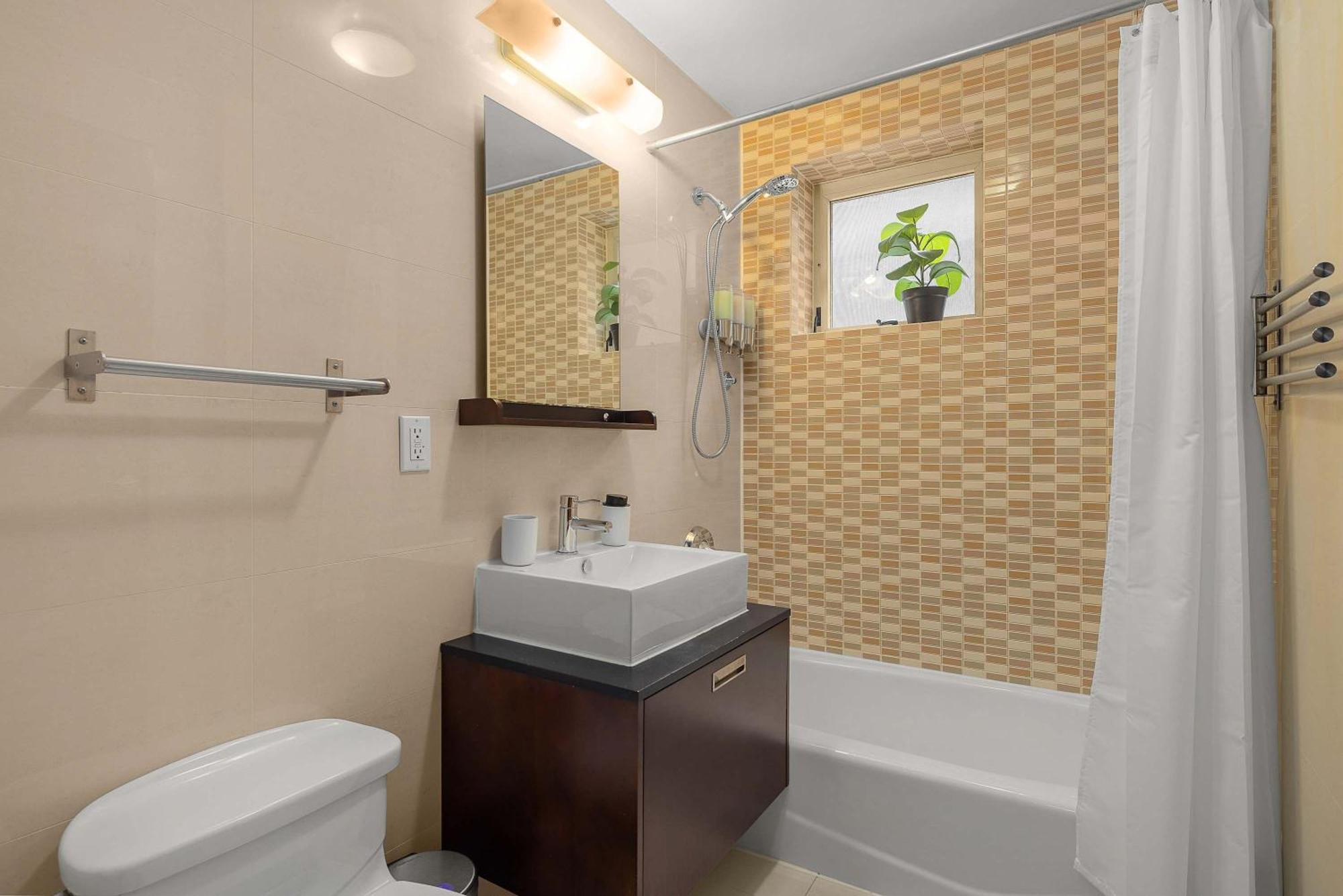 Appartement Spacious 2br Steps From Times Square & Broadway New York